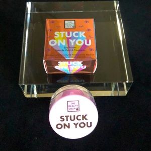 STUCK ON YOU EYE PRIMER